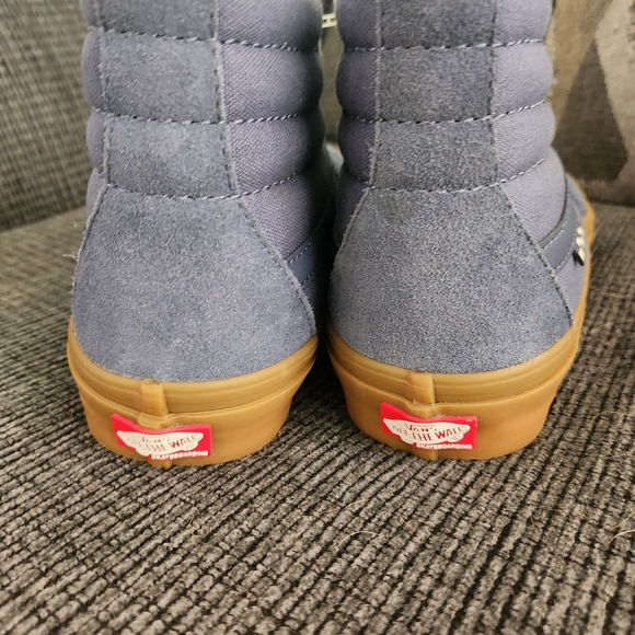 Vans Blue and Tan High-Top Sneakers Mens Size 11.5 NWOT 🎉 HP 🎉 - Picture 3 of 6